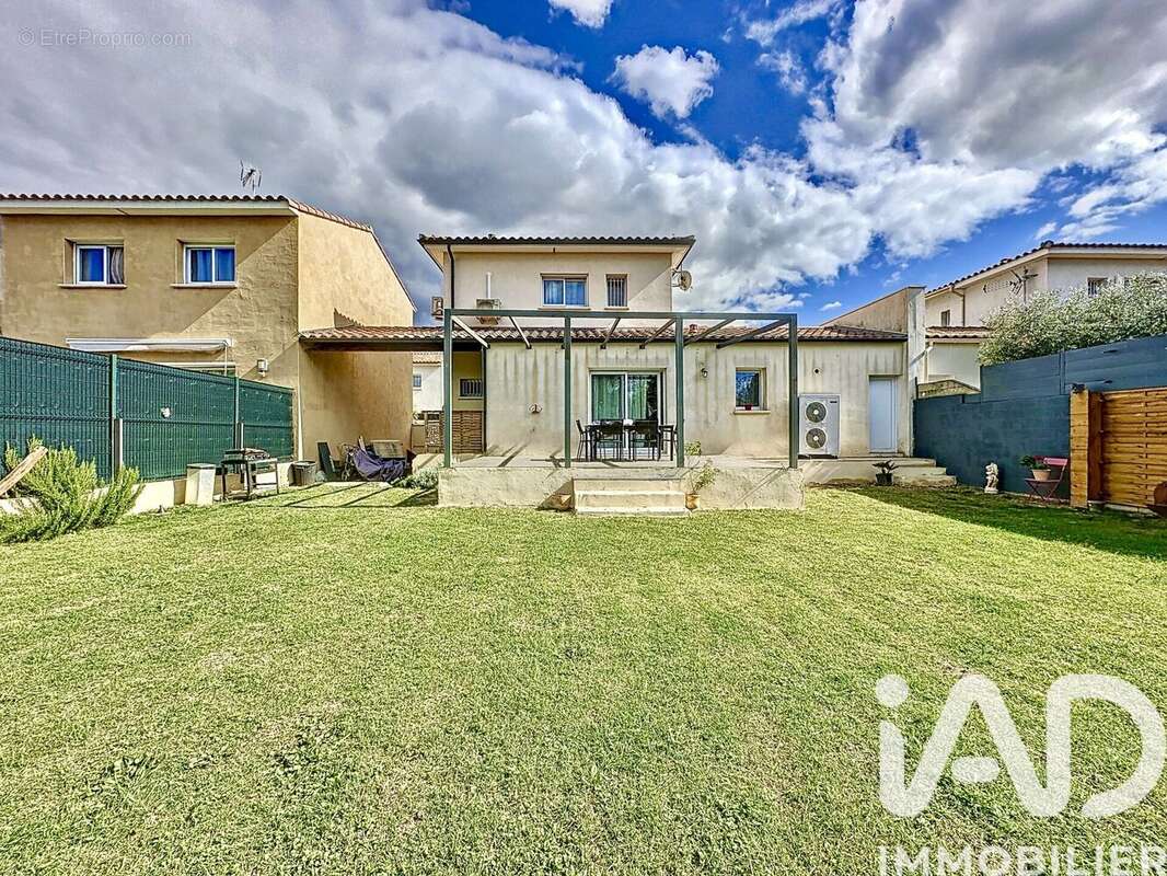 Photo 4 - Maison à REDESSAN