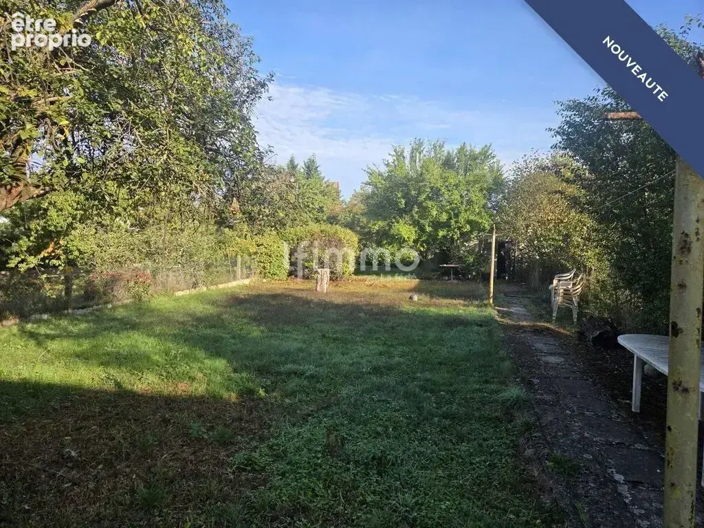 Maison mitoyenne avec grand terrain de 800 m² - photo 3