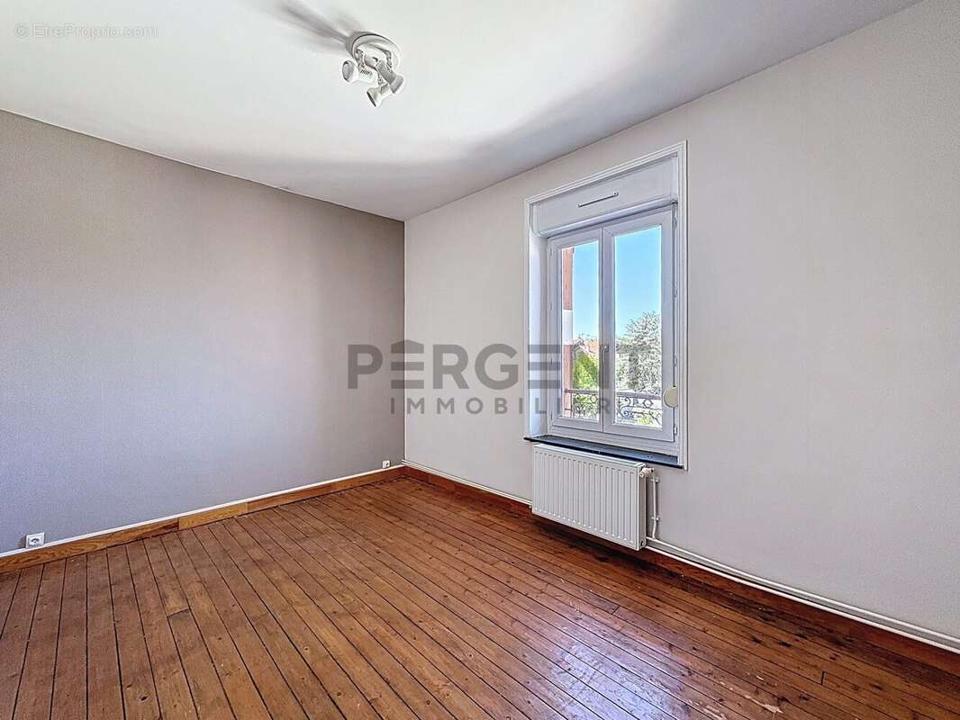 Maison à CHARLEVILLE-MEZIERES