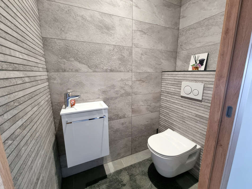 Appartement à NEUVECELLE