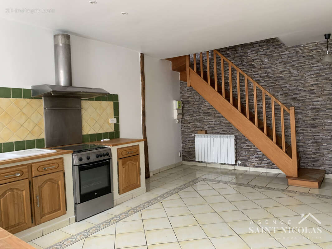 Maison à MEULAN