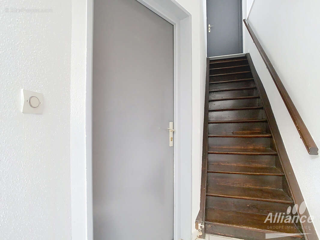 Appartement à FESCHES-LE-CHATEL
