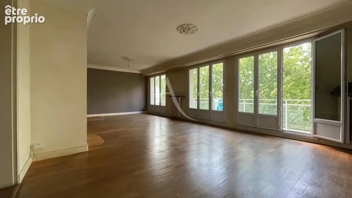 Appartement Nantes 4 pièce(s) 86.45 m2 - balcons, parking couvert, cave - photo 2