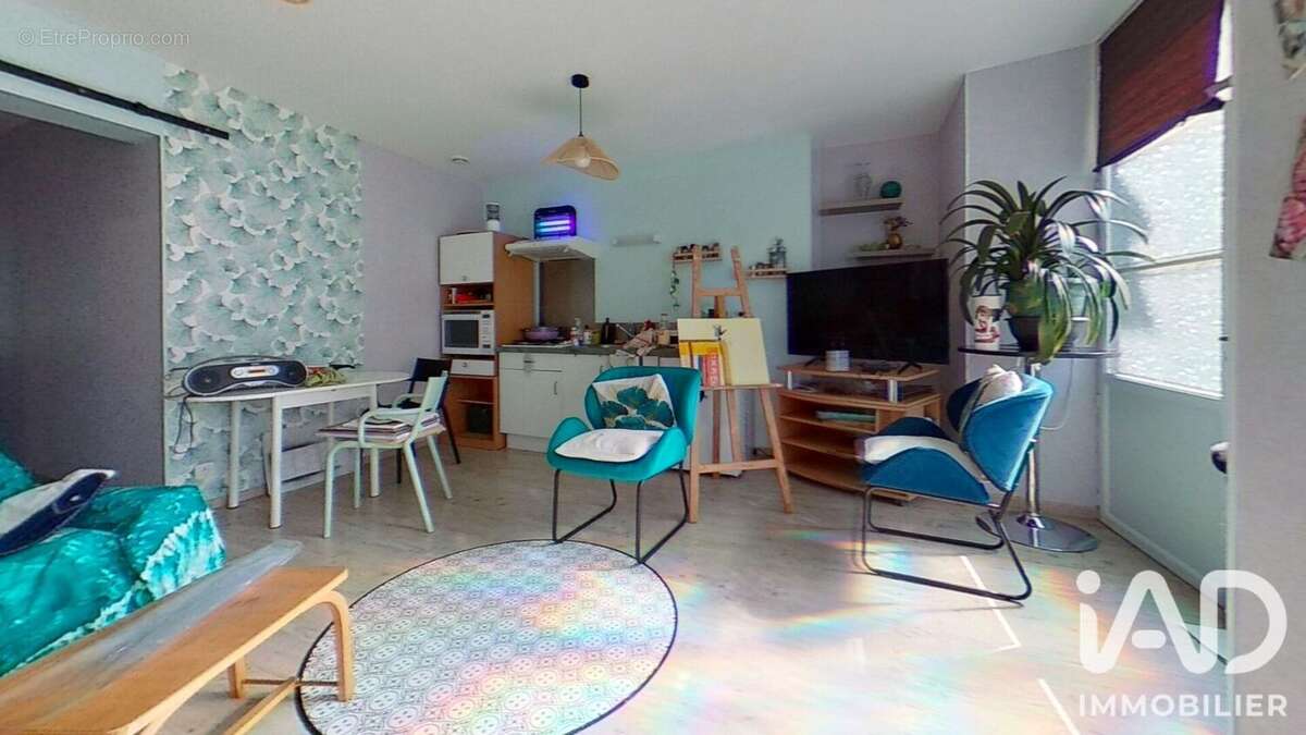 Appartement 125 m² à Ally  - photo 5