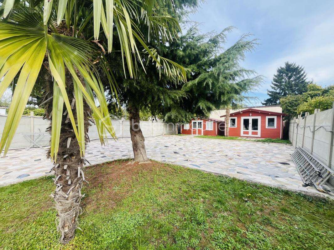 Maison élégante au cœur de la tranquillité et à proximité de toutes commodités - photo 4