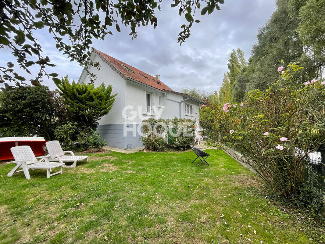 Maison à IVRY-LA-BATAILLE