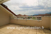 Appartement à THOIRY