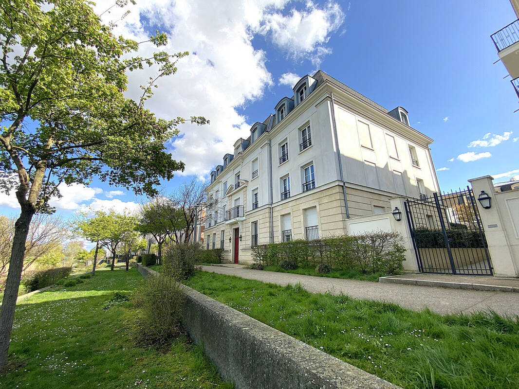 Appartement à SERRIS