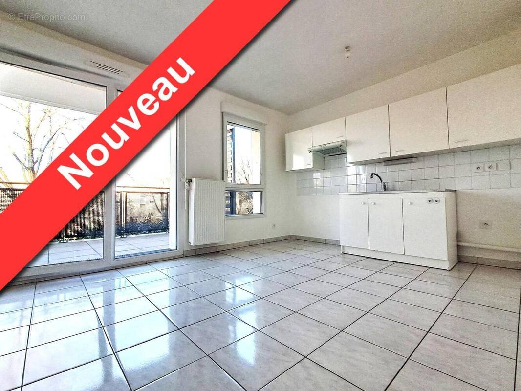   - Appartement à SAINT-PRIEST