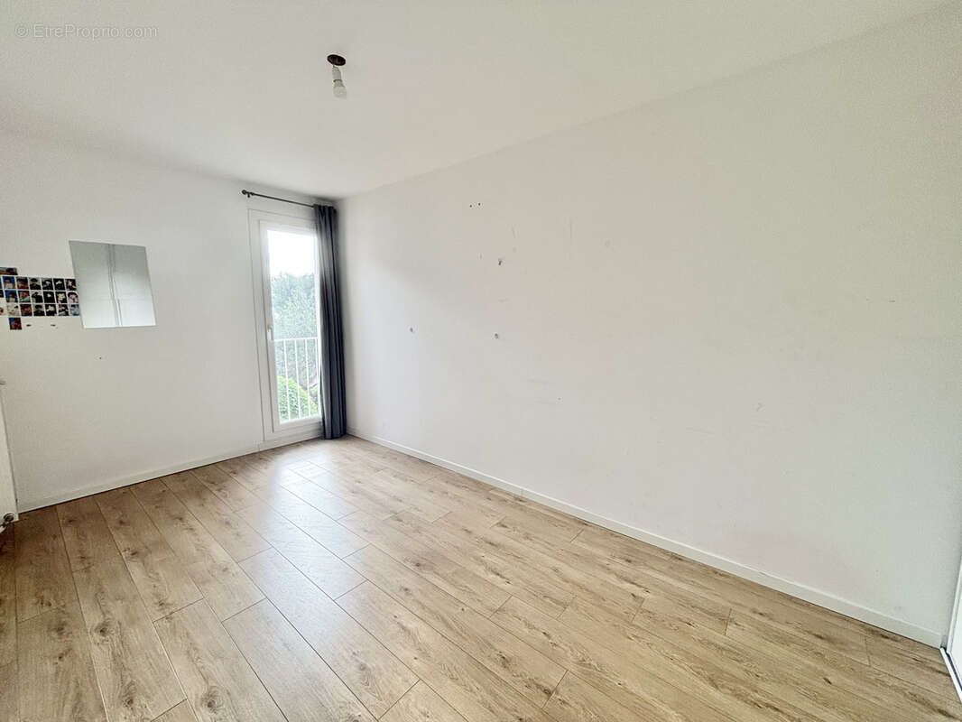 Cassis - Vente appartement T4 avec balcon et cave - photo 6