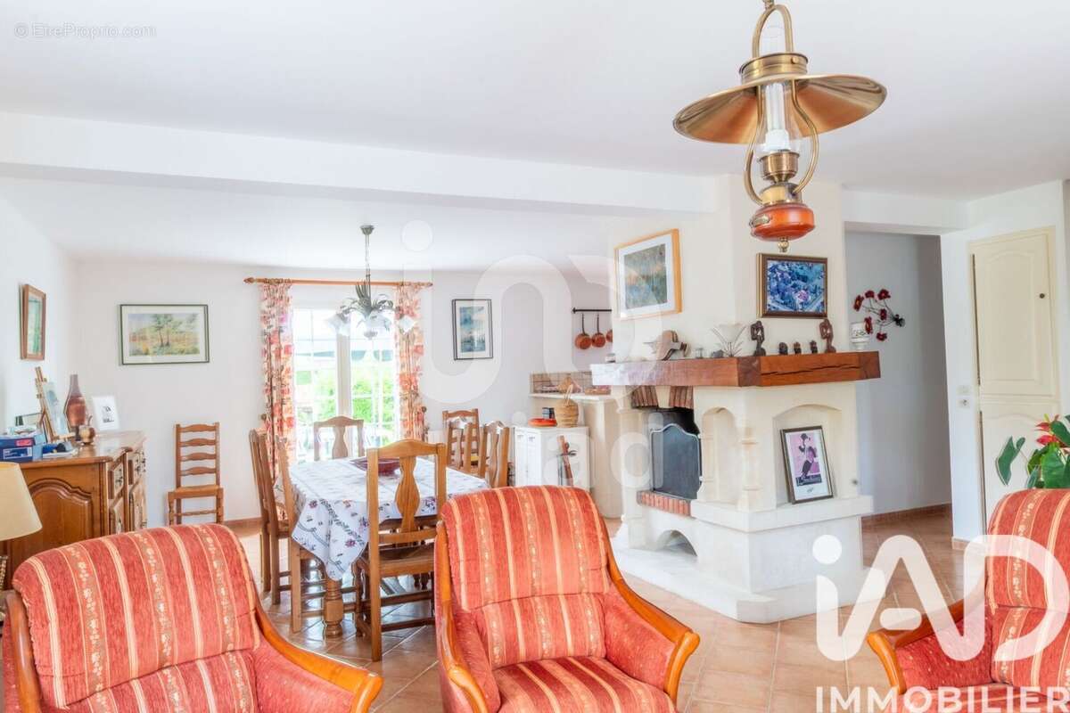 Photo 2 - Maison à LORRIS