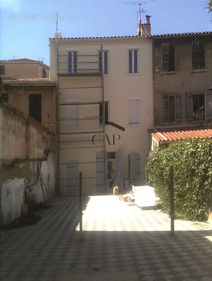 Appartement à MARSEILLE-3E