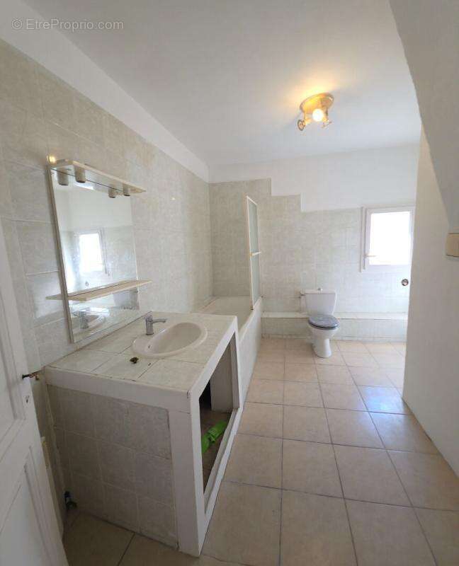 Appartement à MONTELIMAR