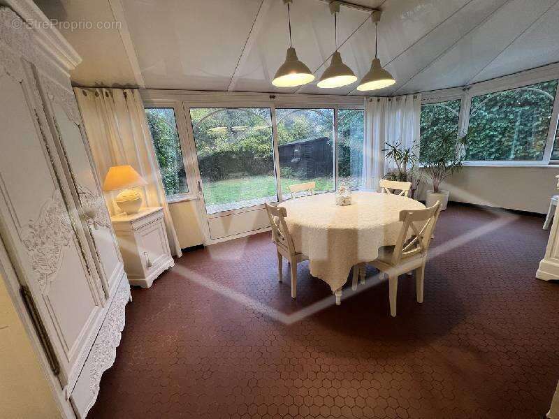 Maison à COMBS-LA-VILLE