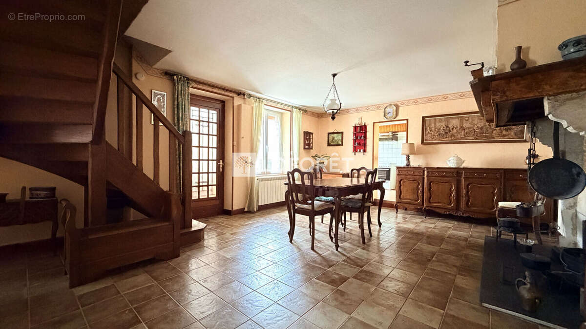 Maison La Chapelle Felcourt 6 pièces 140 m2 - photo 5