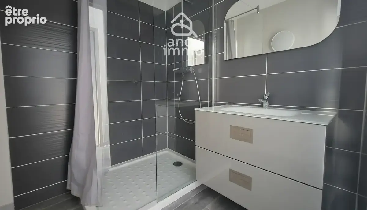 ANGOULEME : Appartement  type III d'environ 63 m2 entièremen - photo 9