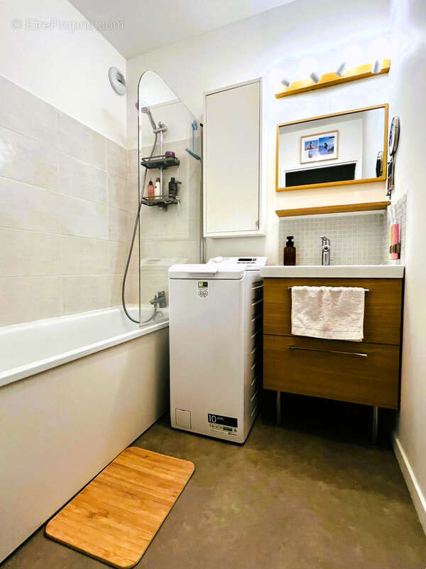 Appartement à LE BLANC-MESNIL