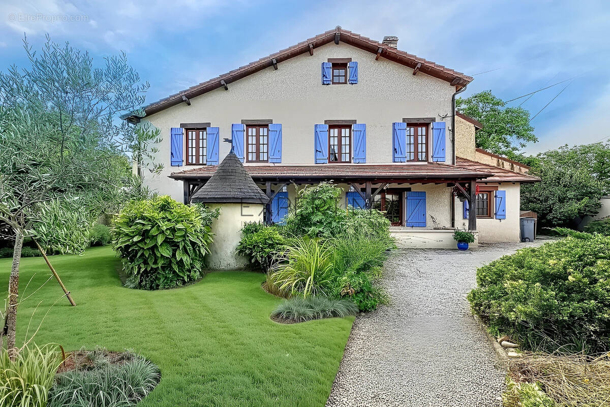 Maison à SENNECEY-LE-GRAND