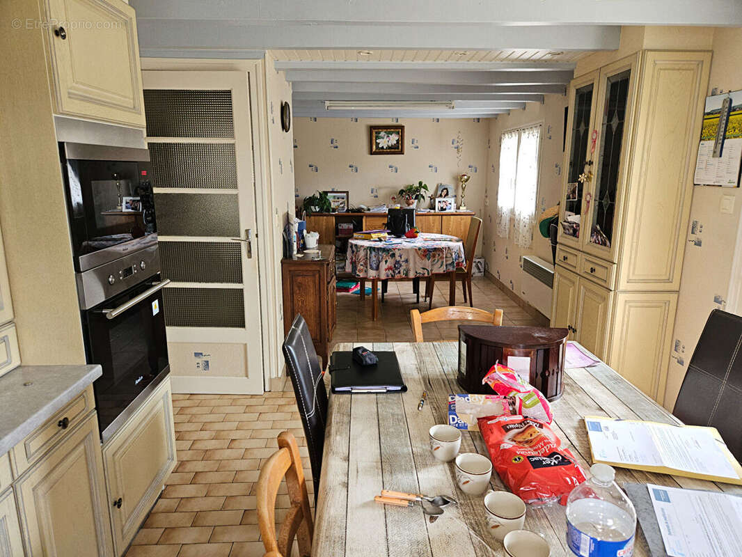 Maison à MAUPREVOIR