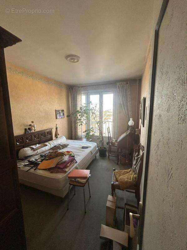 Appartement à CHELLES