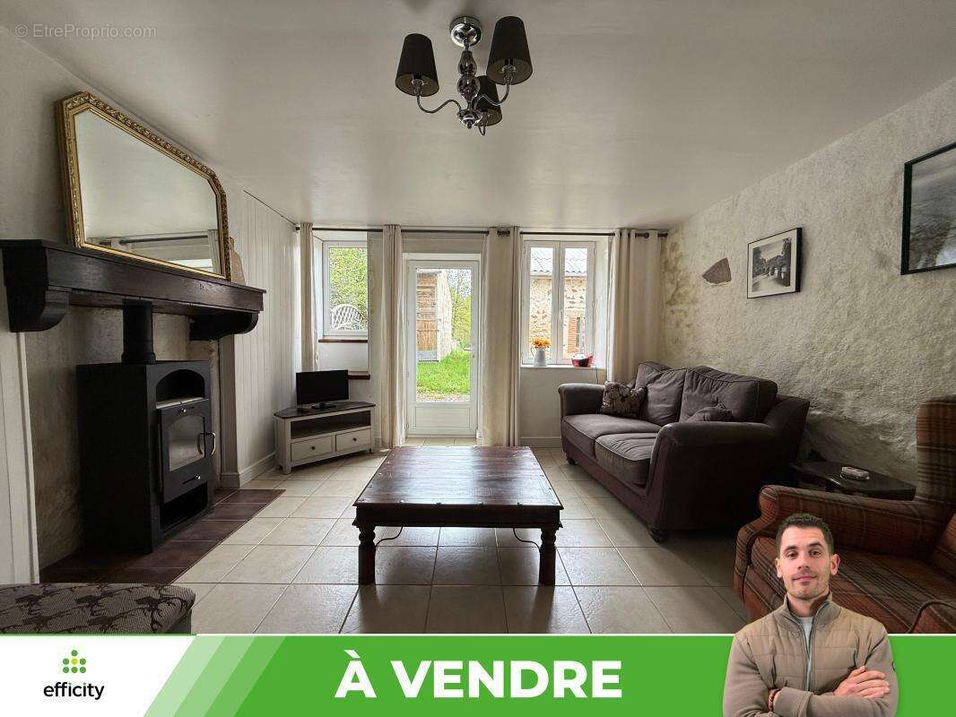 Maison à ASNIERES-SUR-BLOUR
