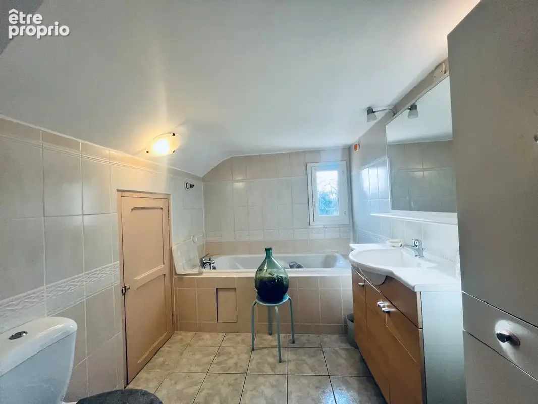 Maison vie de plain-pied 75m², 2 chambres, jardin et dépendances - photo 13