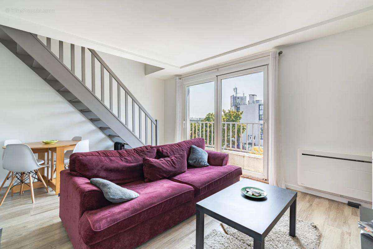 Appartement T3 Duplex 64 m² au sol à Noisy-le-Sec - photo 2