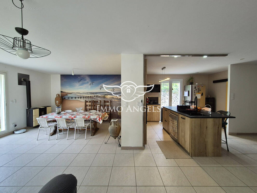 Maison à SAINT-HIPPOLYTE-DU-FORT