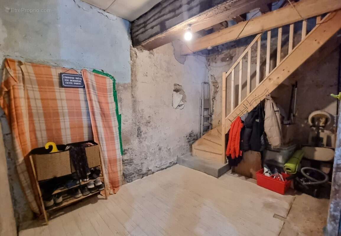 Maison à GENOUILLAC