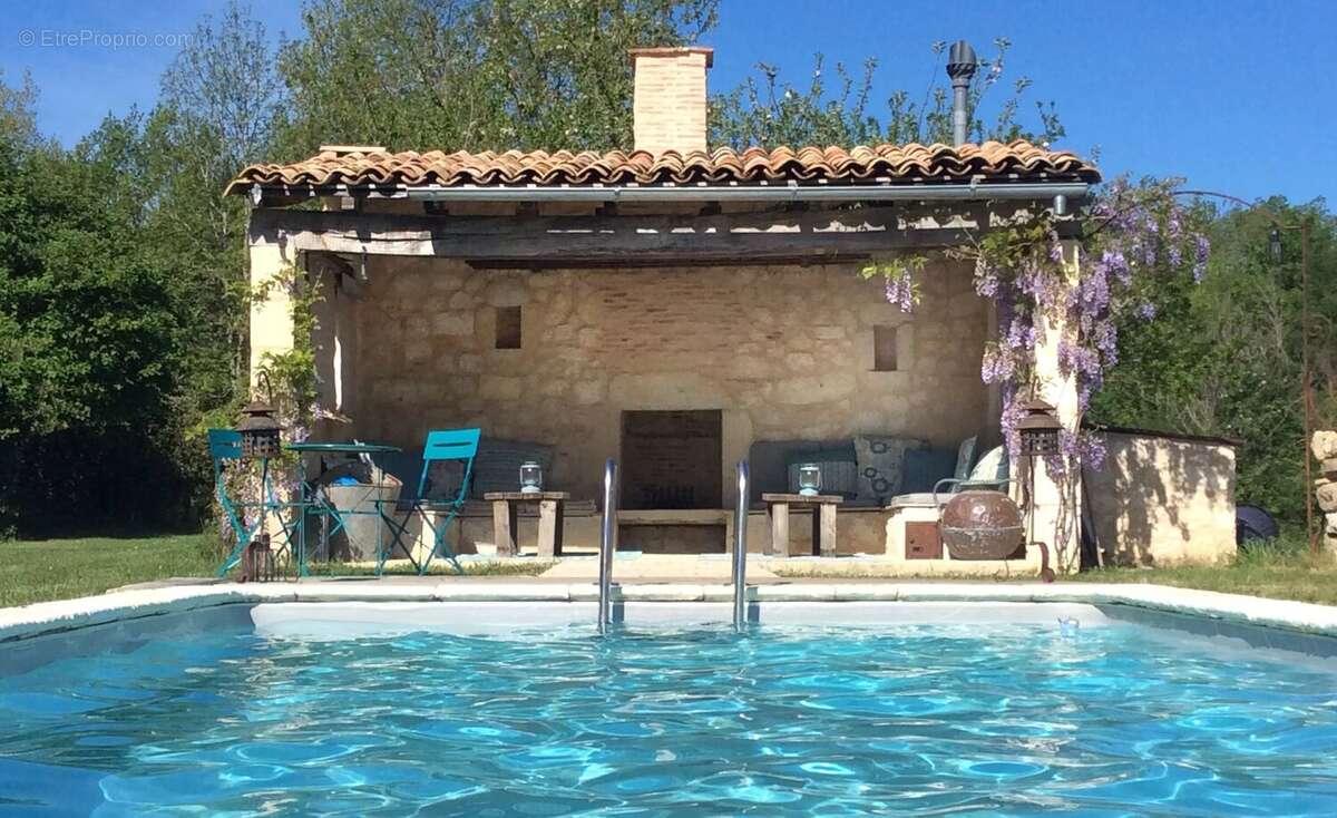 Maison à EYMET