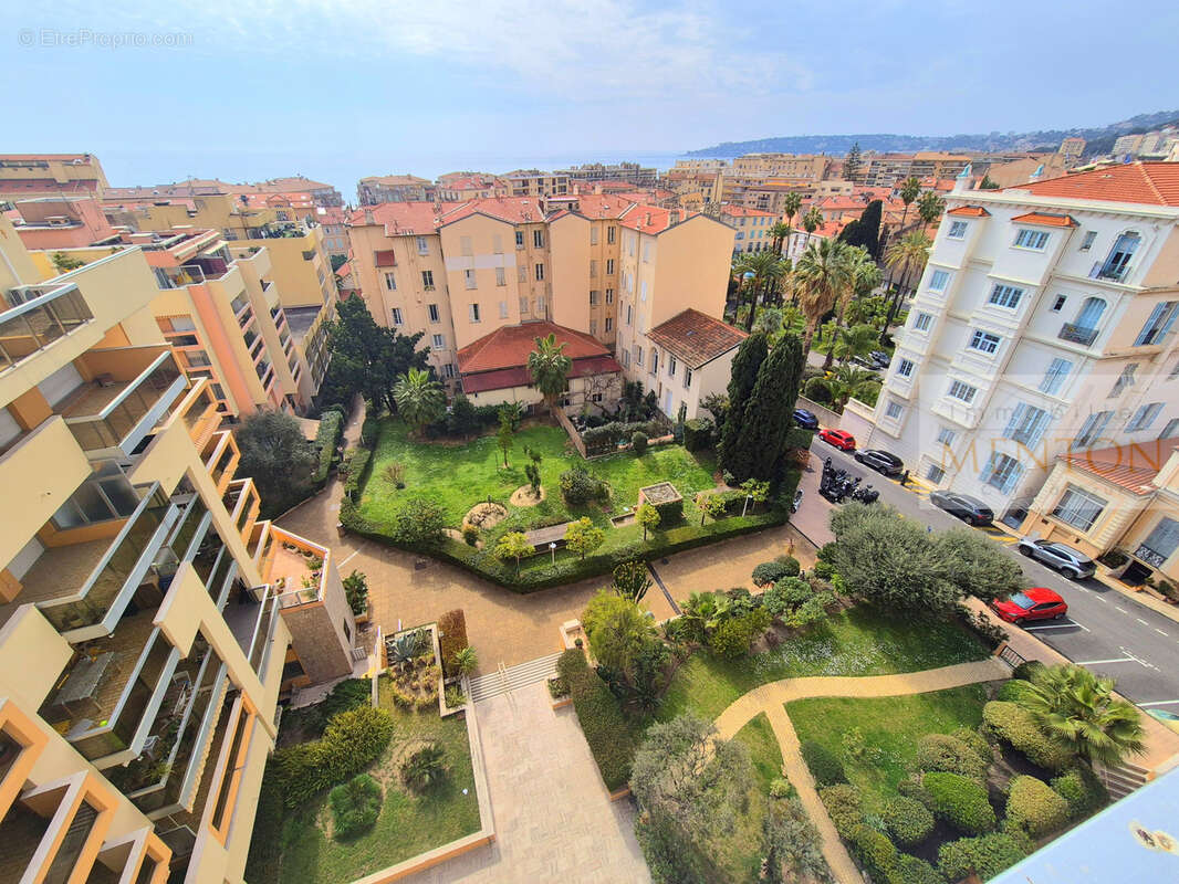 Appartement à MENTON