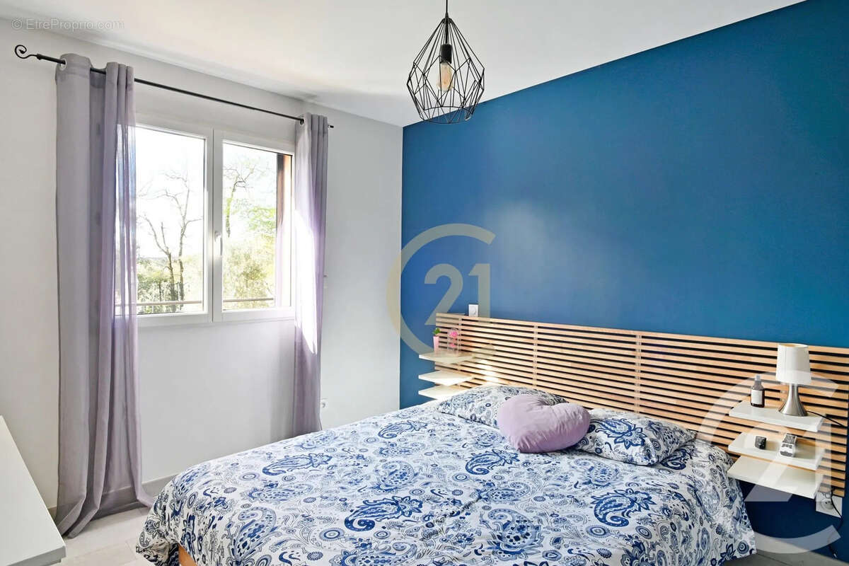 Maison 125 m² à Uzes  - photo 6