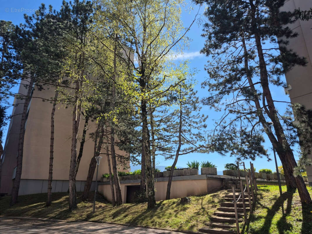 Appartement à SAINT-JULIEN-EN-GENEVOIS