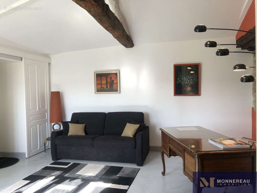 Maison à BRIE-SOUS-BARBEZIEUX