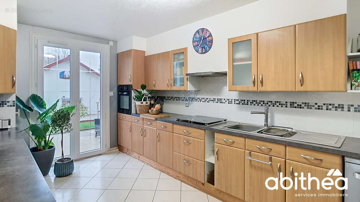 Maison à LAUBRESSEL