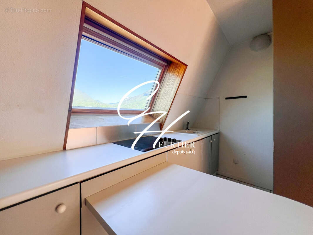 Appartement à FONTAINE