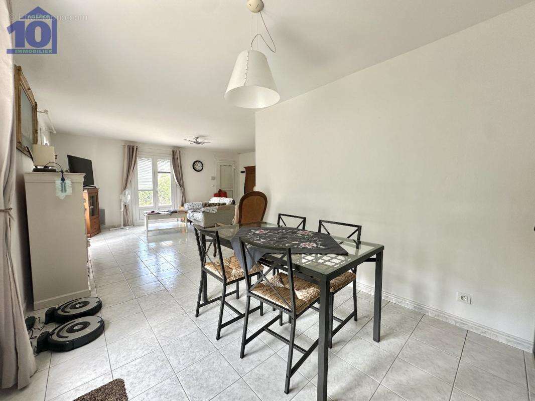 Maison à VALRAS-PLAGE
