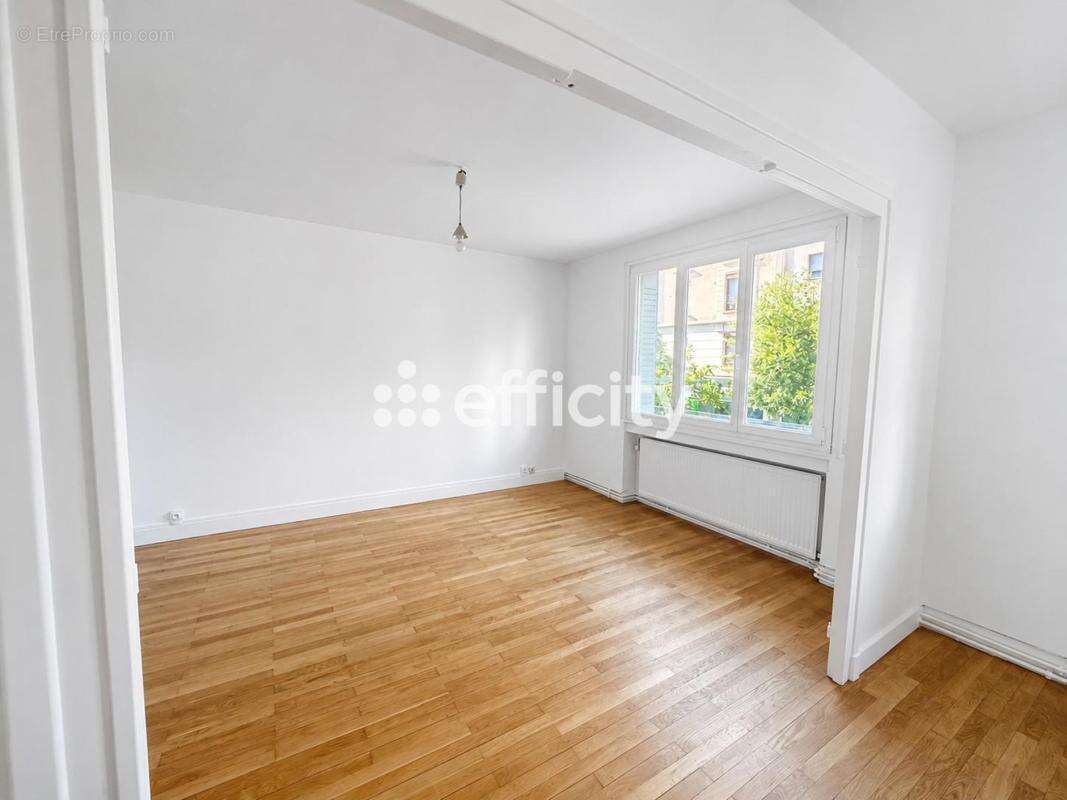 Appartement à VILLEURBANNE