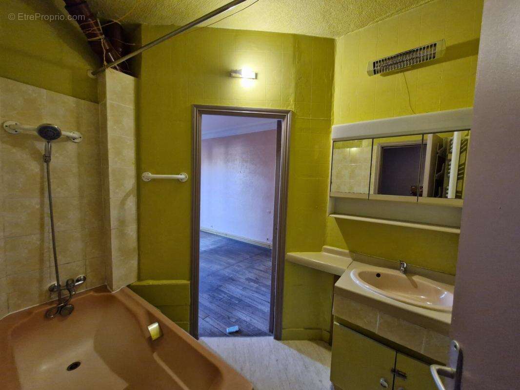 Appartement à SAINT-DENIS