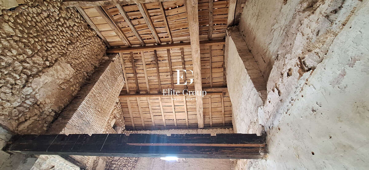 Maison à SAINT-PRIVAT-DES-PRES