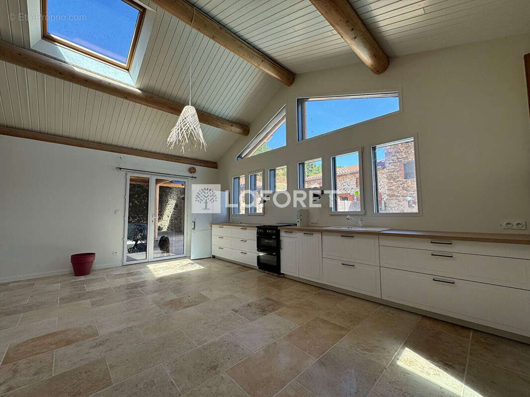 Maison Doizieux 4 pièce(s) 190 m2 - photo 6
