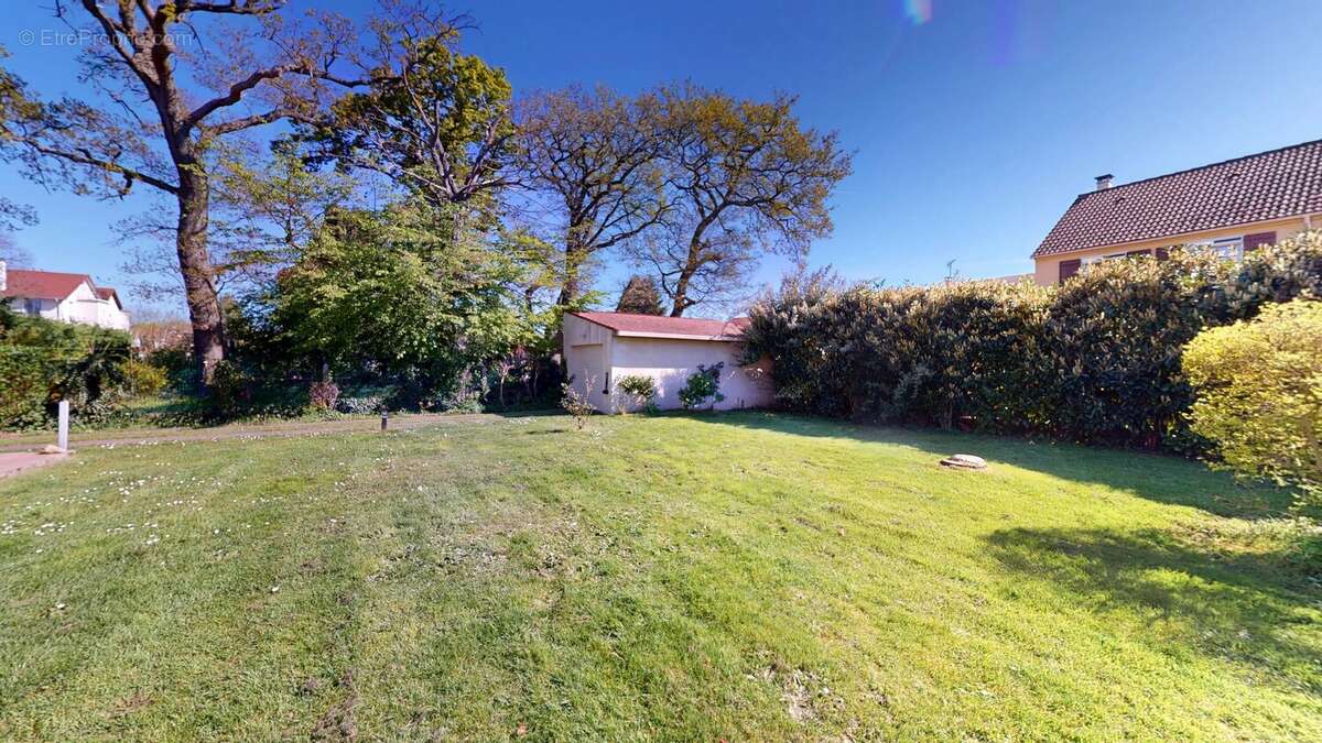 Maison à MONTFERMEIL