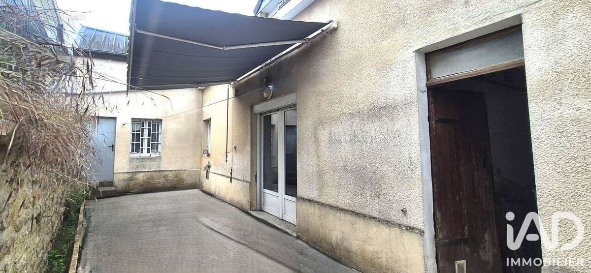 Maison 187 m² à Illy  - photo 9