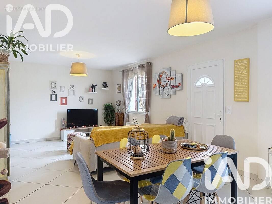 Photo 1 - Maison à SAINT-GERMAIN-DES-PRES