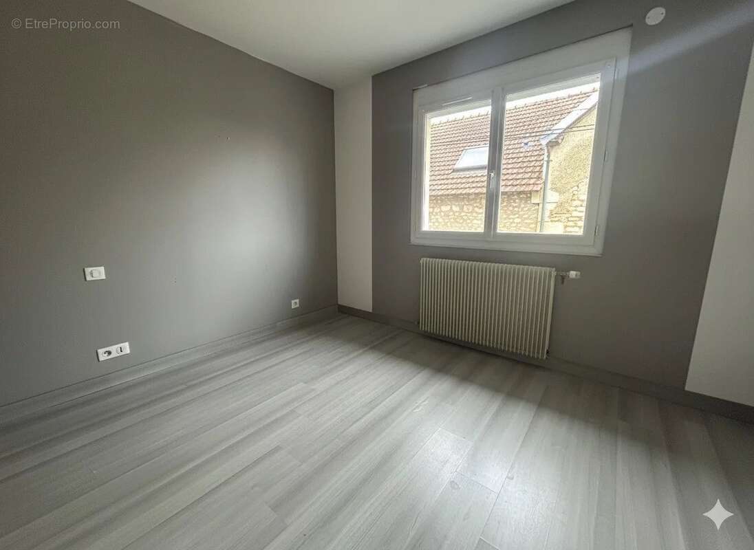 Maison à NAINTRE