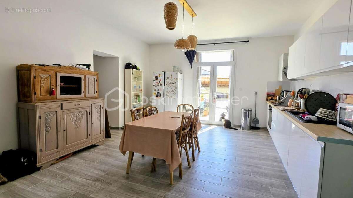 Appartement à LUNEL