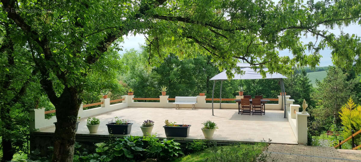 Maison à LA SAULSOTTE