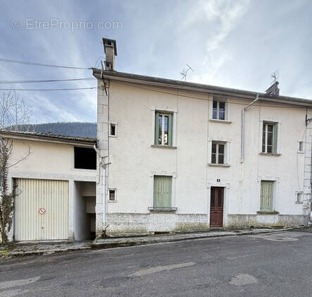 Appartement à SAINT-CLAUDE