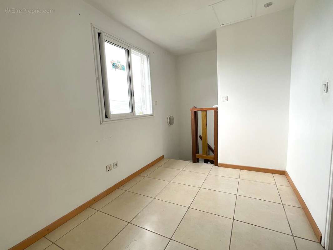 Maison à LES AVIRONS