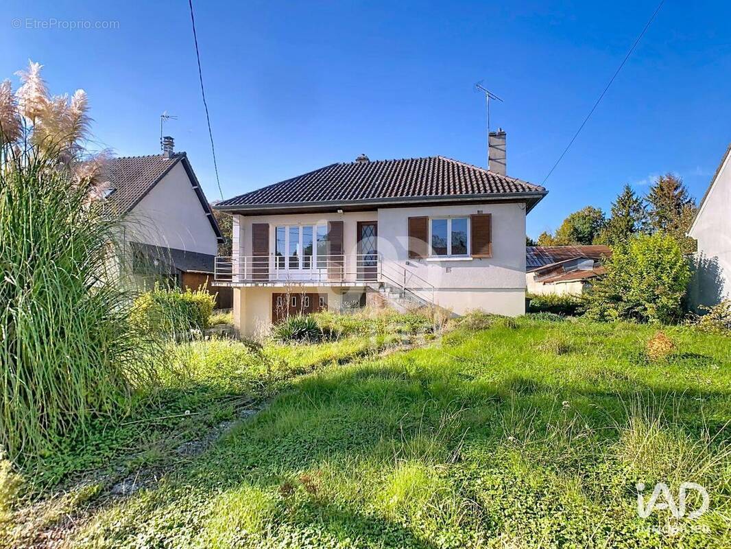 Photo 1 - Maison à FERE-CHAMPENOISE